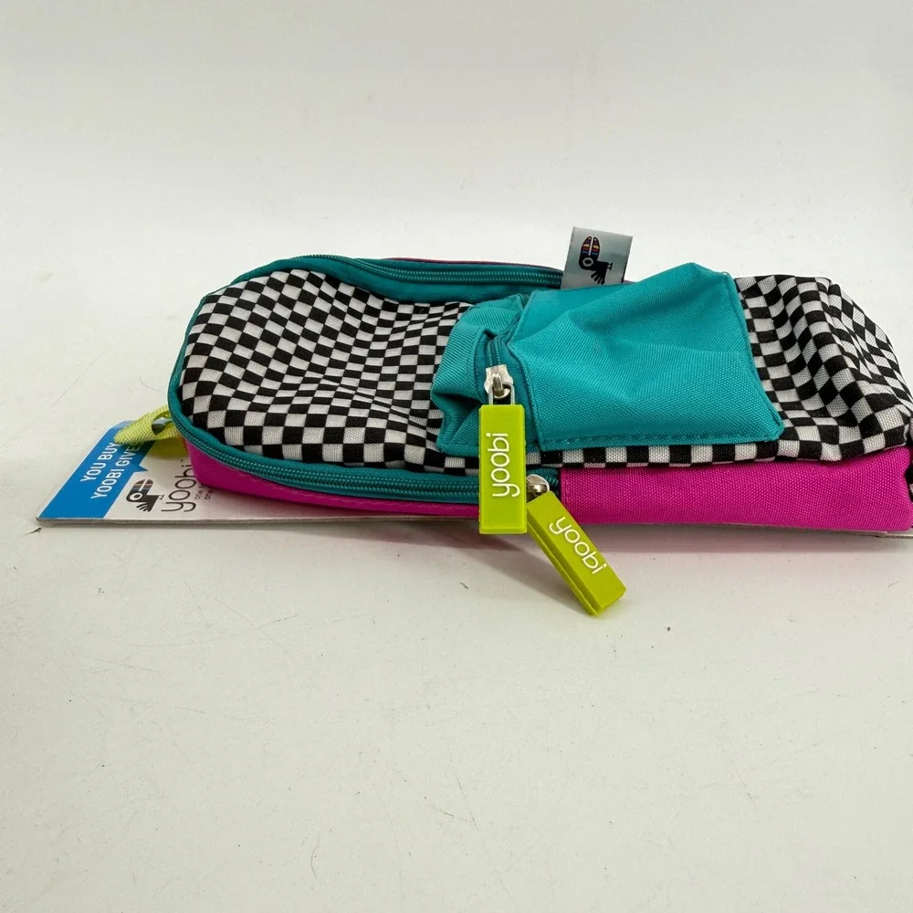 Yoobi Pencil Pouch Kids OS Multi Checkered Adjustable Notebook Strap 15AADRESAV
